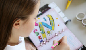 Zašto vođenje dnevnika pomaže kod prihvaćanja negativnih i pozitivnih emocija?